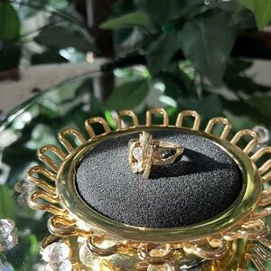 Elegant Gold and Sterling Silver Crystal Ring